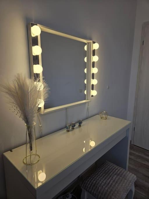 Cozy Sorada 1 Apartment Bragadiru Bagian luar foto