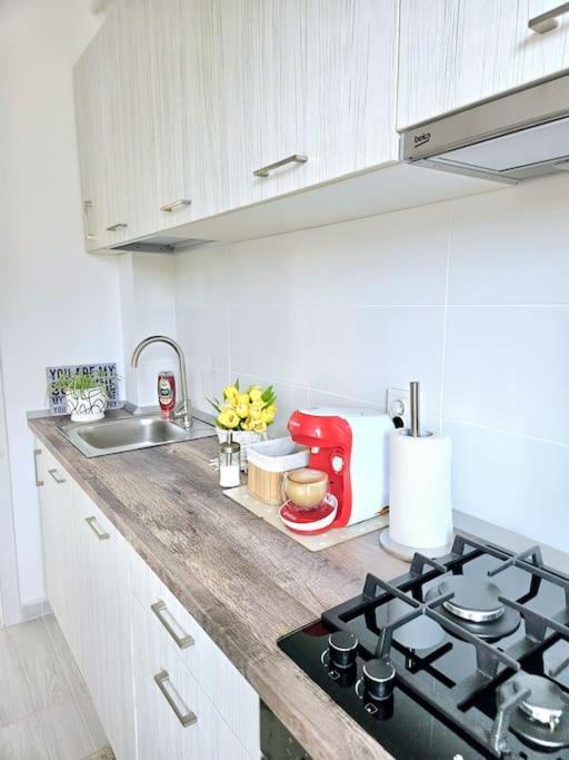Cozy Sorada 1 Apartment Bragadiru Bagian luar foto